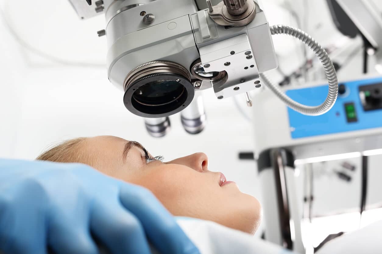 Lasik Eye Surgery Near Me: Is Vision Correction Right For You 